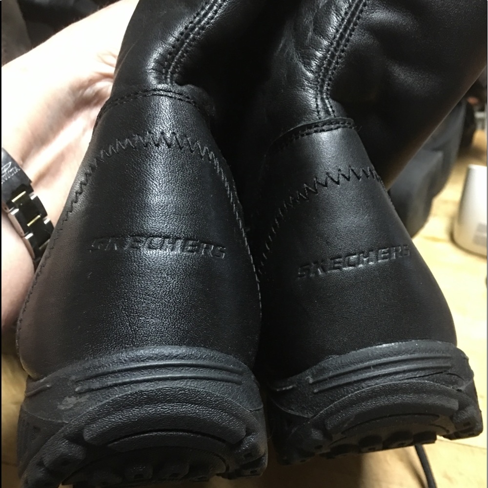NWOT Skechers Black fur lined shape up Boots sz 9